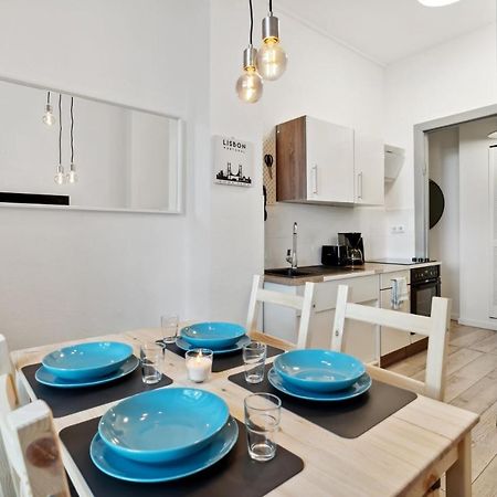 Sweet Central Tiny Apartment For 4 People Berlijn Buitenkant foto
